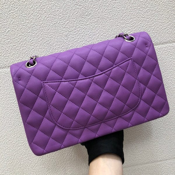 Chanel Classic Flap Bag 5 Chanel Classic Flap Bag - Image 5