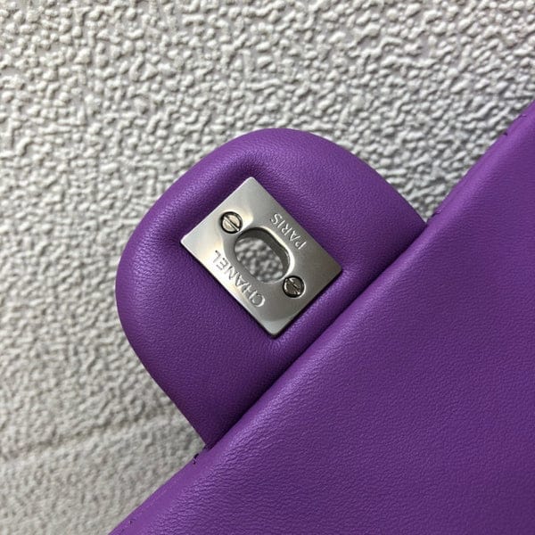 Chanel Classic Flap Bag 2 Chanel Classic Flap Bag - Image 2