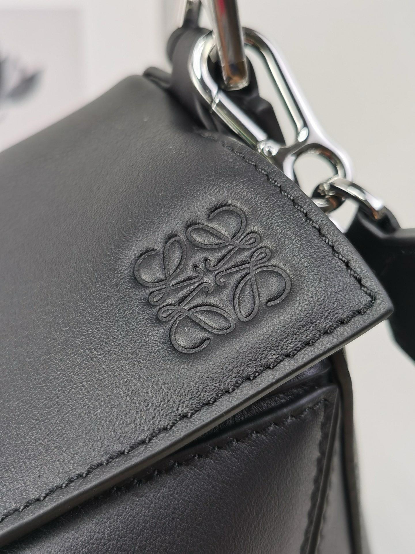 LOEWE Bag 7 LOEWE Bag - Image 7