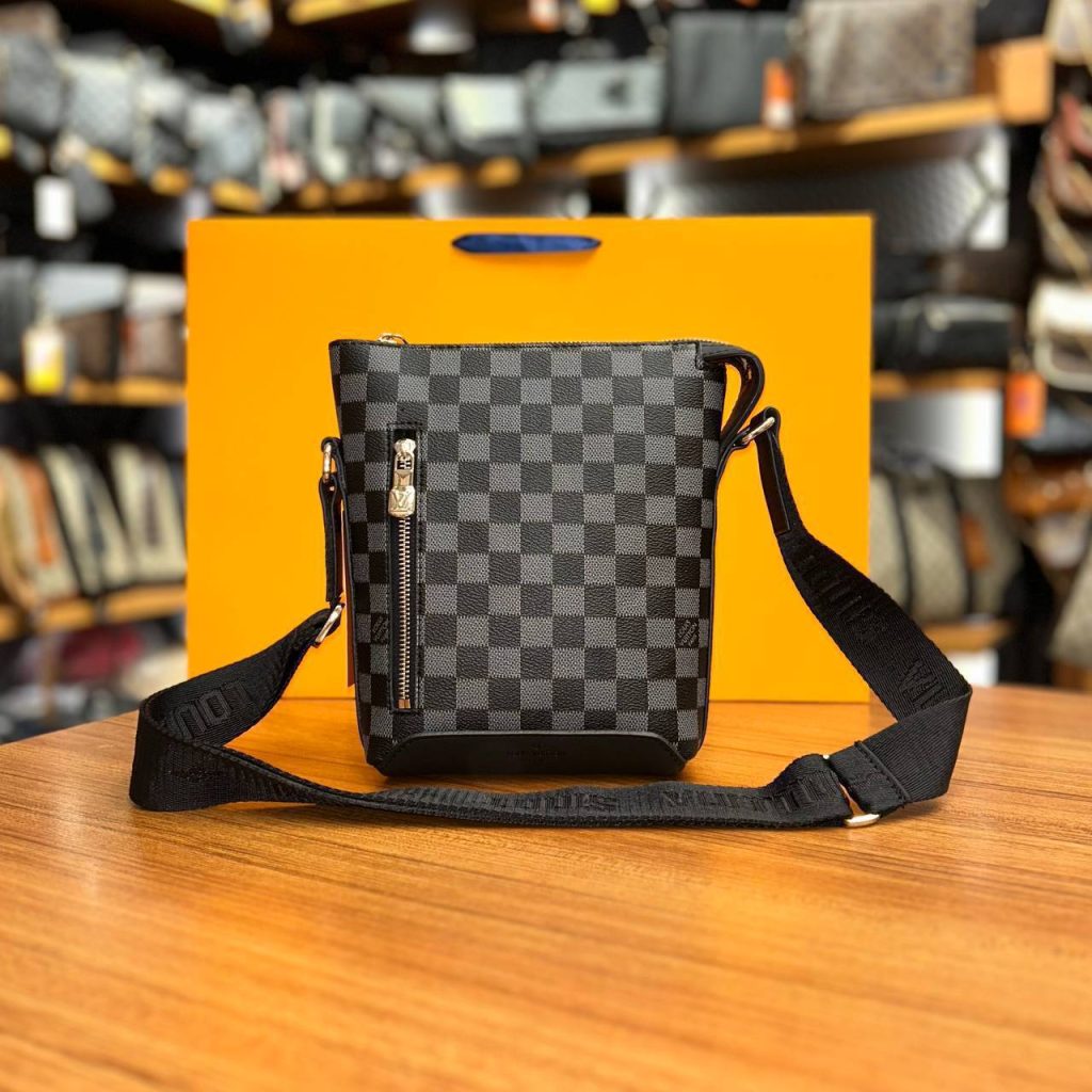 The Natty Bags 6 LV Bag