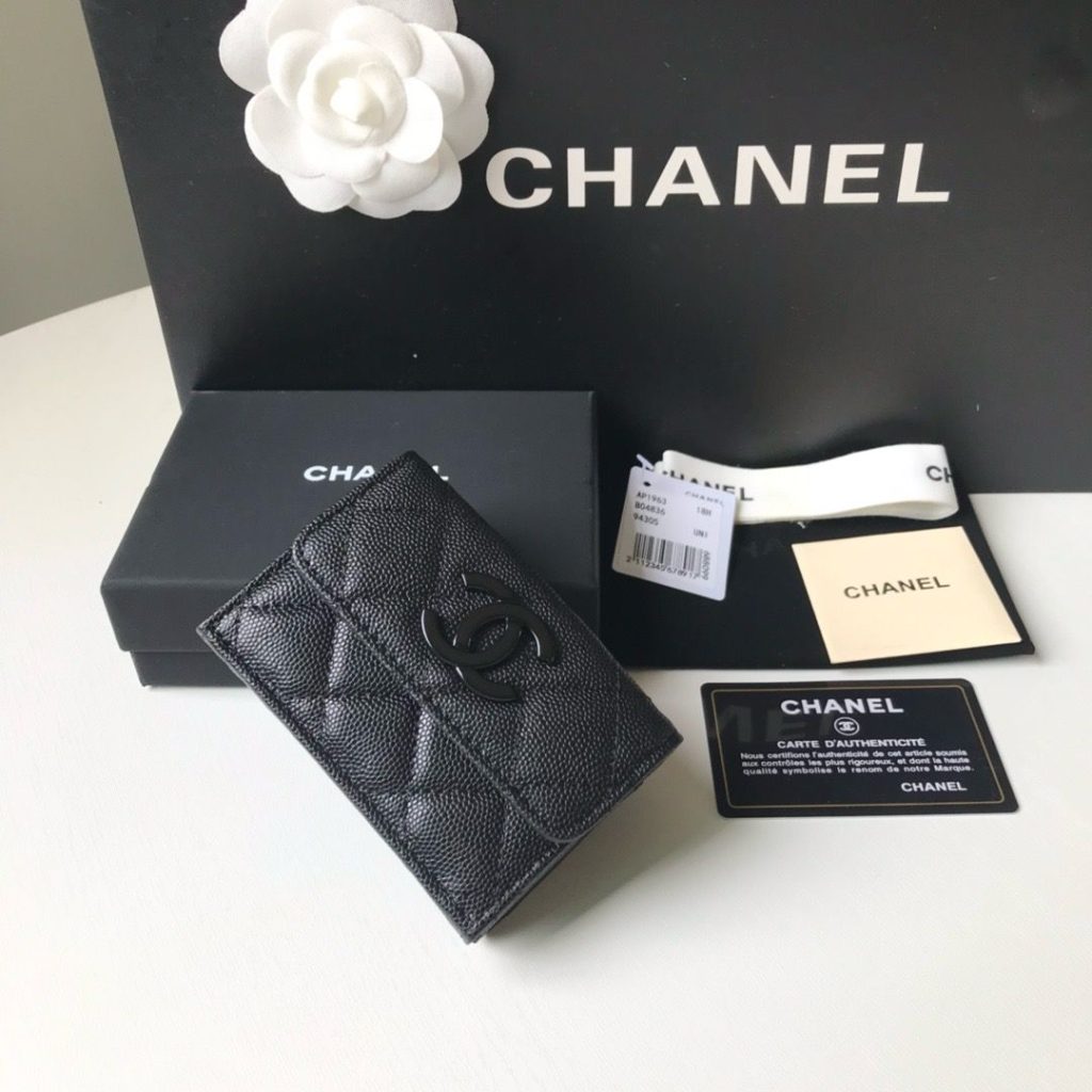 The Natty Bags 7 Chanel Wallet